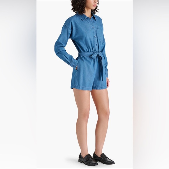 Steve Madden Long Sleeve Chambray denim blue Romper/size L - Picture 4 of 5